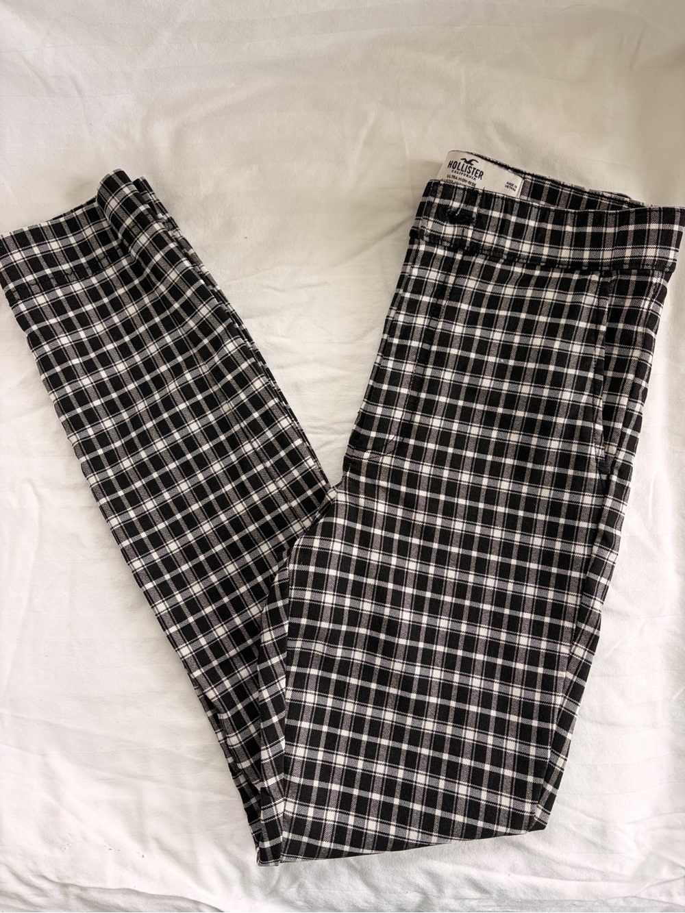 Hollister Black & White Plaid Ultra High Rise Stretch Pants Size XS